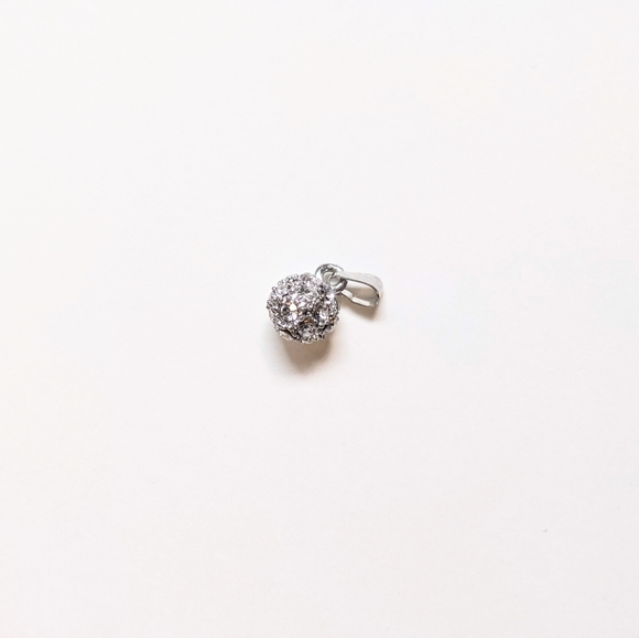 Round Charm with Jewels - Picture 5 of 9